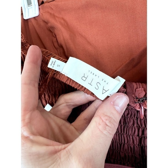 NWOT ASTR The Label Kona Strapless Wide Leg Crop Jumpsuit S - Picture 7 of 9